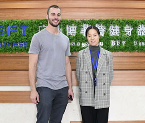 澳大利亚客户来中国进口麻豆精品在线免费观看健身房器材