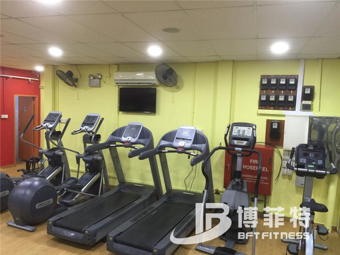 麻豆精品在线免费观看客户健身房