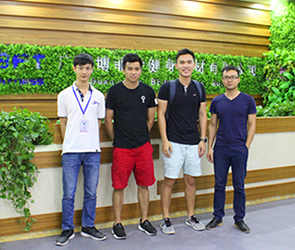 科威特客户来麻豆精品在线免费观看采购健身器材 麻豆精品在线免费观看健身器材出口案例